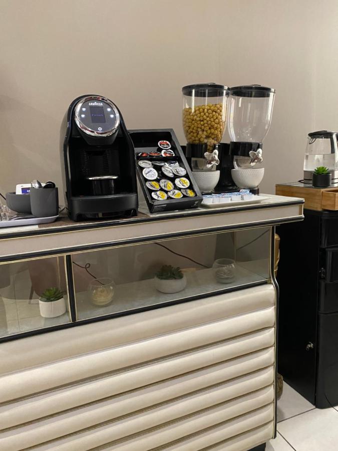 Kyriad Direct Centre 2*